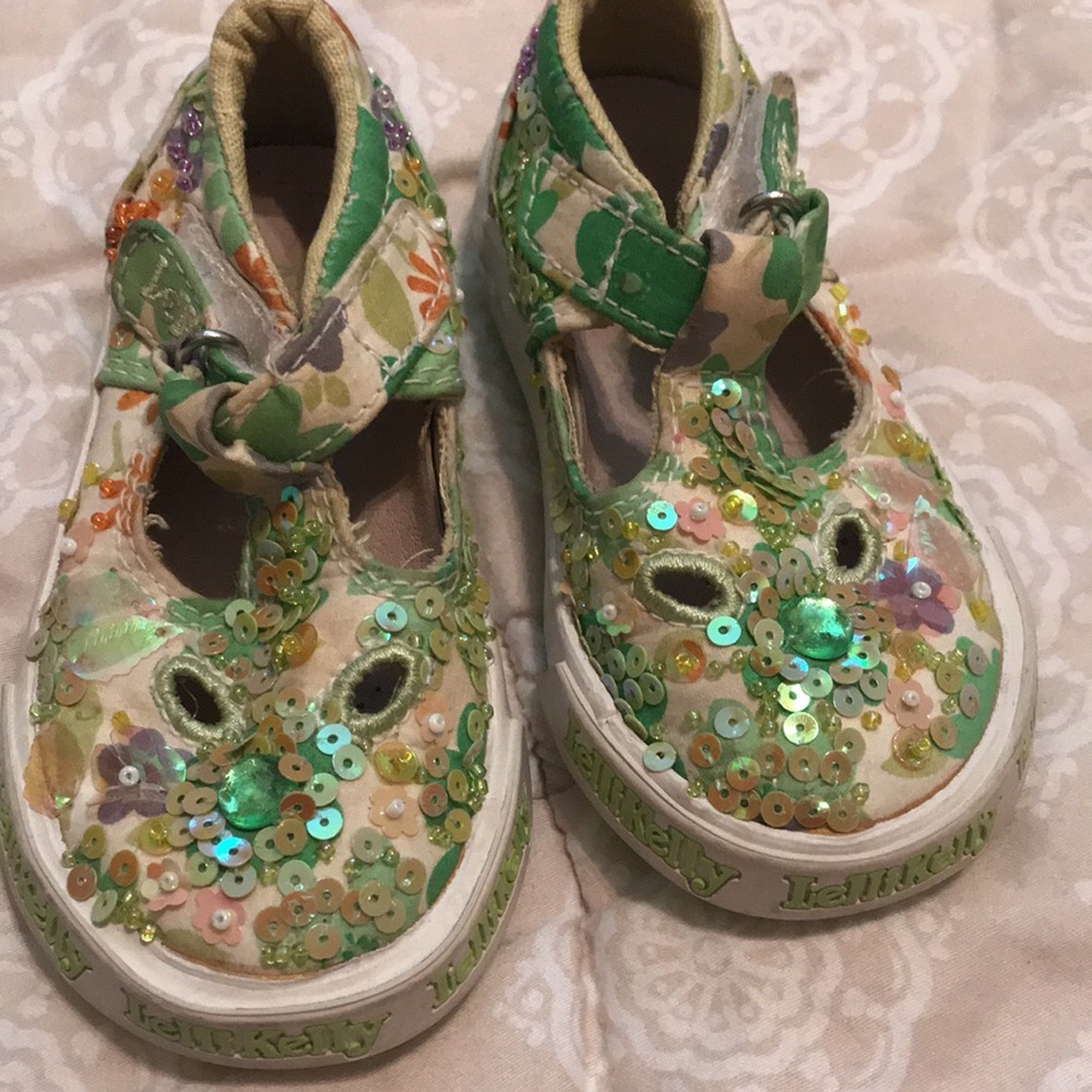 Fun kids shoe!